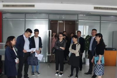烏魯木齊市人社局參觀考察開發(fā)區(qū)人力資源服務(wù)產(chǎn)業(yè)園，共促人力資源服務(wù)創(chuàng)新與協(xié)同發(fā)展